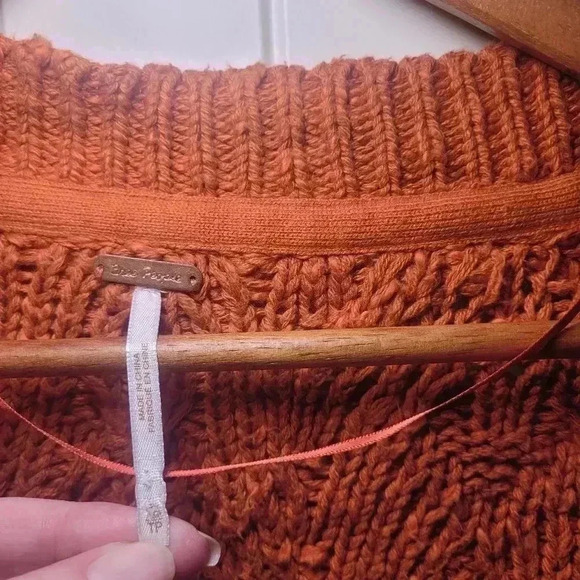 Free people Oversize knitted Cardigan size, extra small. - Picture 4 of 9